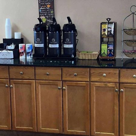 Howard Johnson By Wyndham Merrillville Ngoại thất bức ảnh